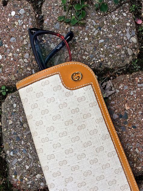 vintage gucci glasses case|men gucci glasses on face.